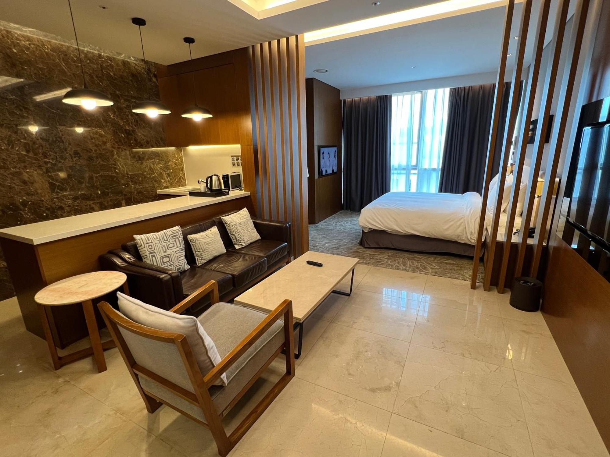 Hotel Skypark Central Seoul Pangyo Соннам Экстерьер фото